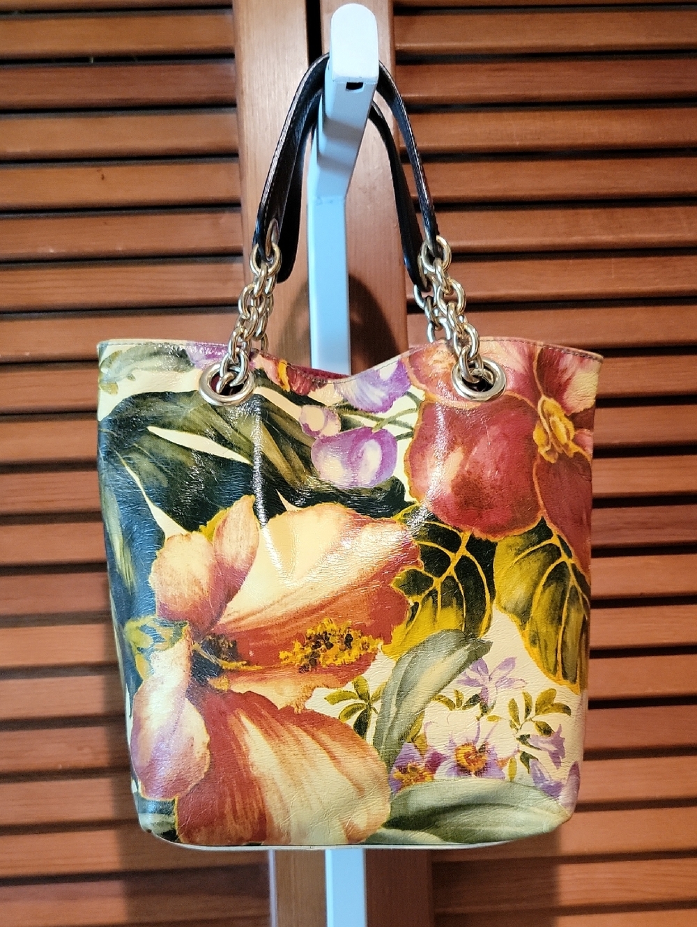 MAUIRZIO TAIUTI GENUINE ITALIAN LEATHER FLORAL TOTE